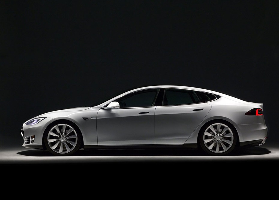 Tesla S Tesla S